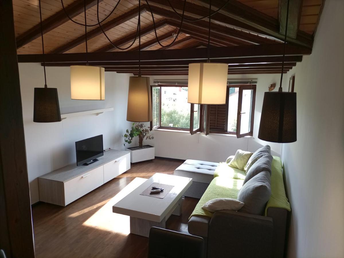 Apartments Ingrid Novigrad Istria Esterno foto