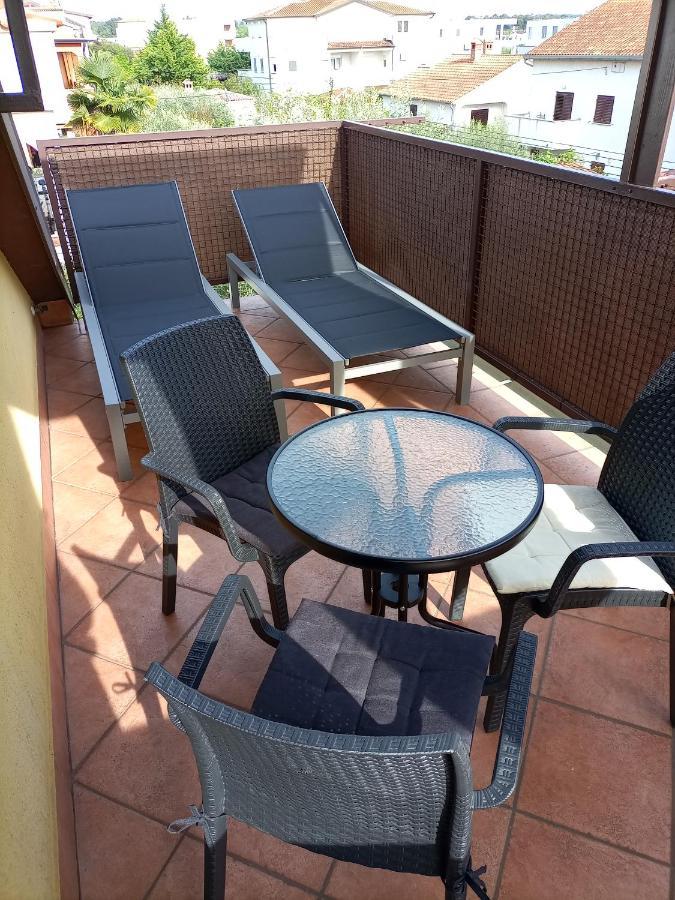 Apartments Ingrid Novigrad Istria Esterno foto
