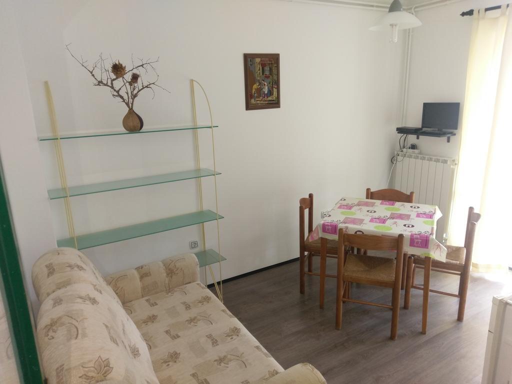 Apartments Ingrid Novigrad Istria Esterno foto